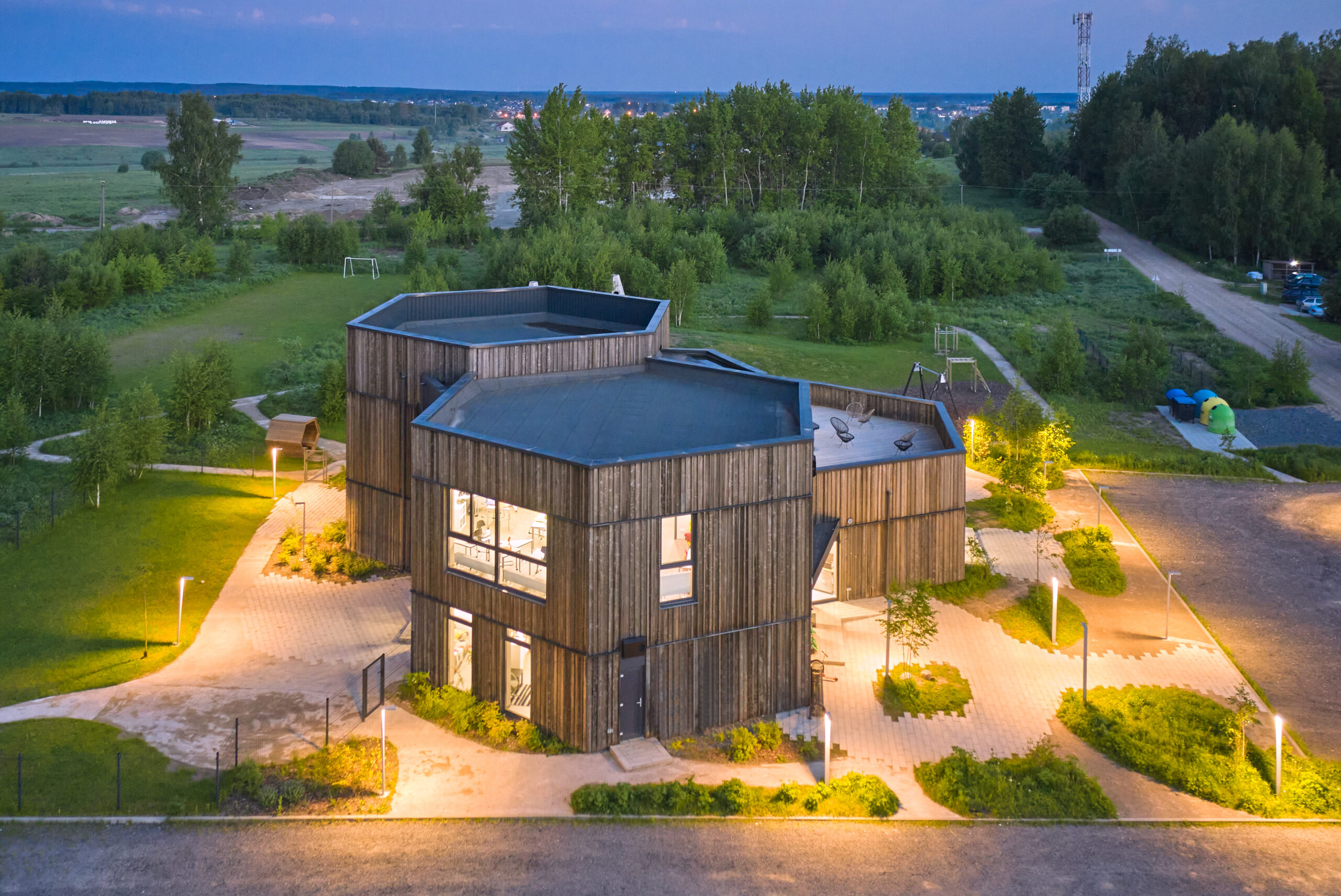 forvardas - privati mokykla vilniuje prie gamtos mokyklos pastatas